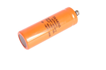 KONDENSATORIUS B43441-A5107-T SIEMENS 100UF, 450V KONDENSATORIUS