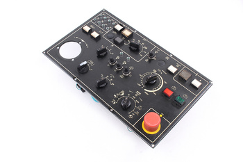 HV-35 HARTFORT TEKINIMO STAKLIŲ VALDYMO PULTAS