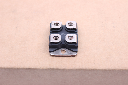 ESM5045DV ST MICROELECTRONICS