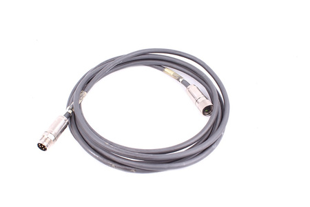 71-051-666 KUKA 5M KABELIS