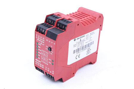 MSR138DP ALLEN BRADLEY GUARDMASTER SAUGOS RELĖ