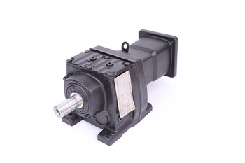 R37A0115/1 SEW EURODRIVE I=15.6 PAVARA