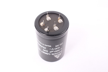 KONDENSATORIUS B43306-U9667-M1 S+M 25/085/56 660UF, 400VDC