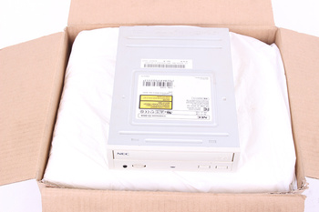 CD-3002A NEC CD-ROM DISKAS