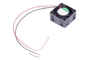 EF40201B1-000U-A99 SUNON EF40201B1-A99 40X40X20MM, 12V VENTILIATORIUS