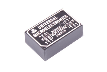 UM2026 UNIVERSAL MICROELECTRONICS