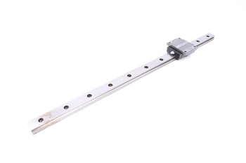 870MM SKIRTAS LASERCELL 1010DC INCISION LINIJINIS KREIPTUVAS