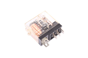 G2R-1-SN OMRON 24VDC ESTAFETĖ