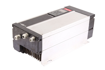 VLT6006HT4C54STR3DLF00 DANFOSS 175Z7051